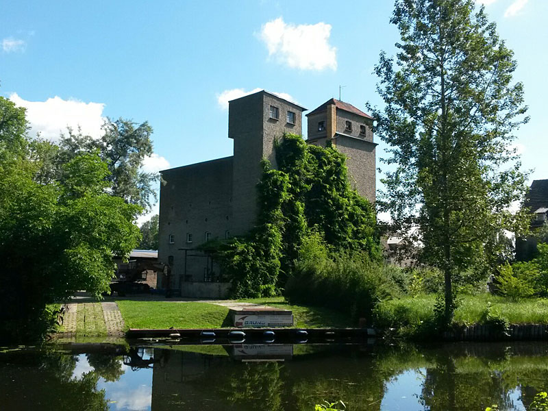 Von Storkow nach Wolzig – Salzwiesen, Treidelweg und Gipfelkreuz