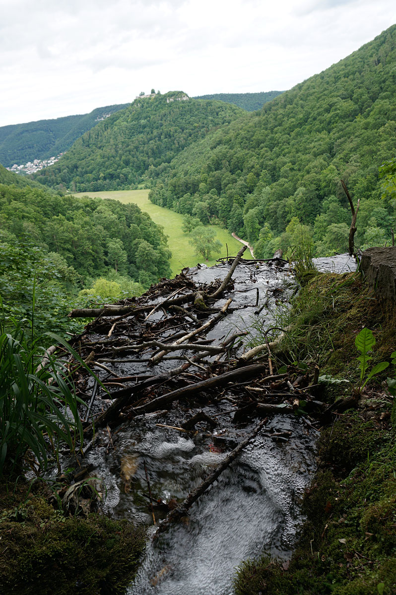 Wandern auf der Schwäbischen Alb: Gütersteiner und Uracher Wasserfall