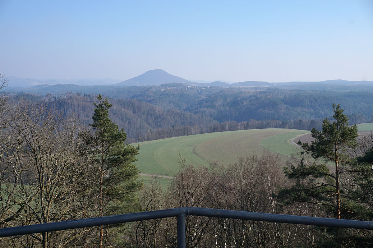 Wandern in der Sächsischen Schweiz: auf die Kaiserkrone und um den Zirkelstein bei Schöna