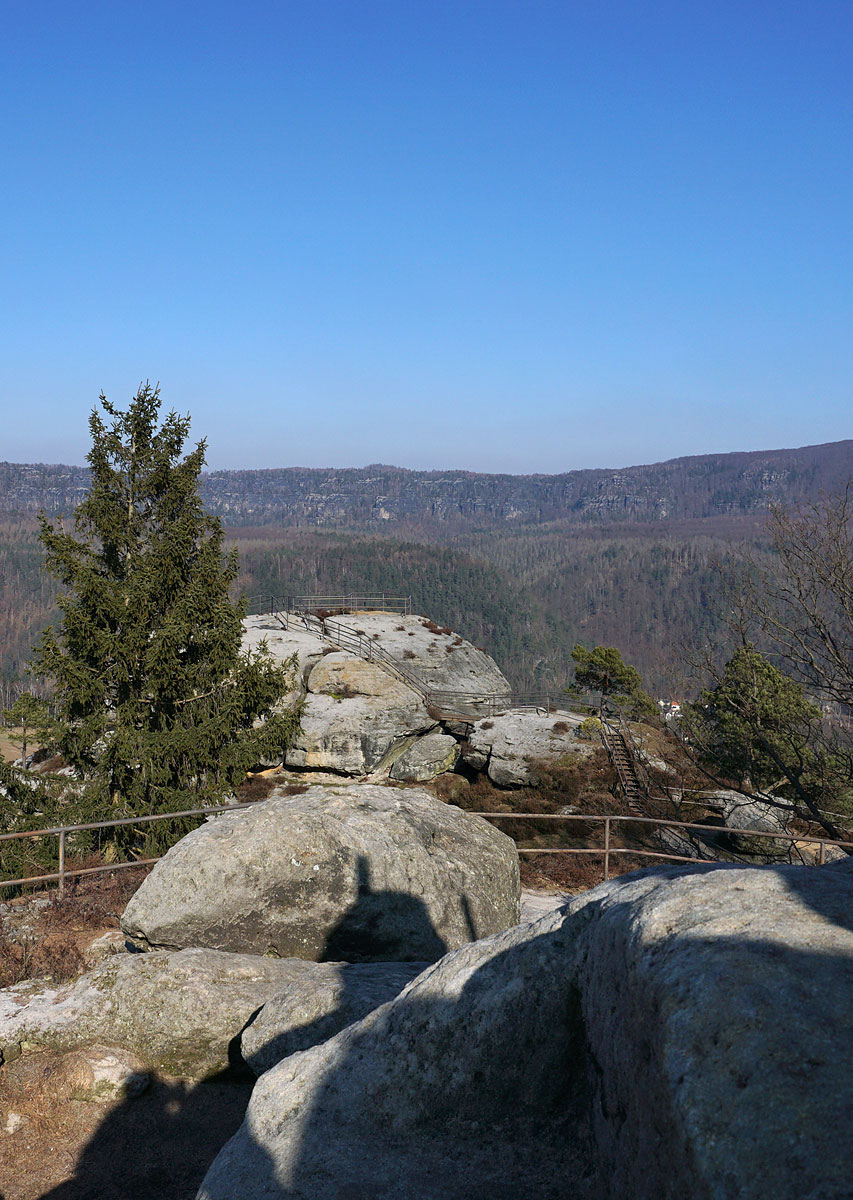 Wandern in der Sächsischen Schweiz: auf die Kaiserkrone und um den Zirkelstein bei Schöna
