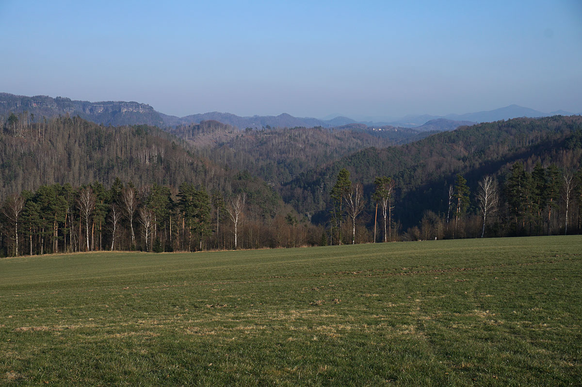 Wandern in der Sächsischen Schweiz: auf die Kaiserkrone und um den Zirkelstein bei Schöna