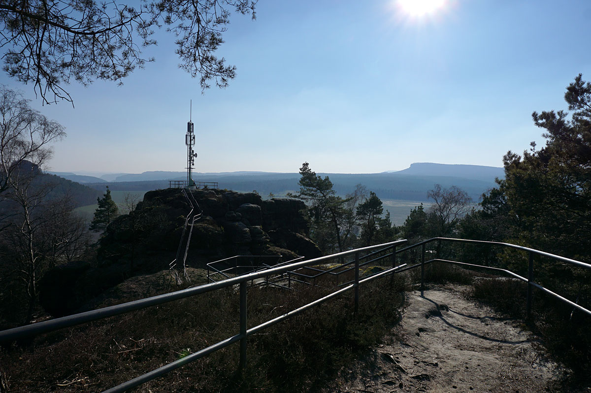 Wandern in der Sächsischen Schweiz: auf die Kaiserkrone und um den Zirkelstein bei Schöna