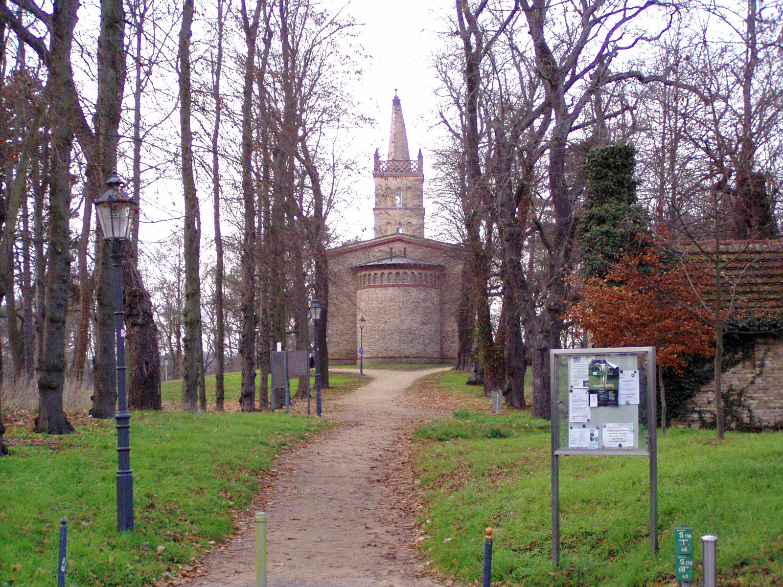 Über den Wietkiekenberg nach Petzow